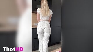 Stephanillazz Leaked OF 2