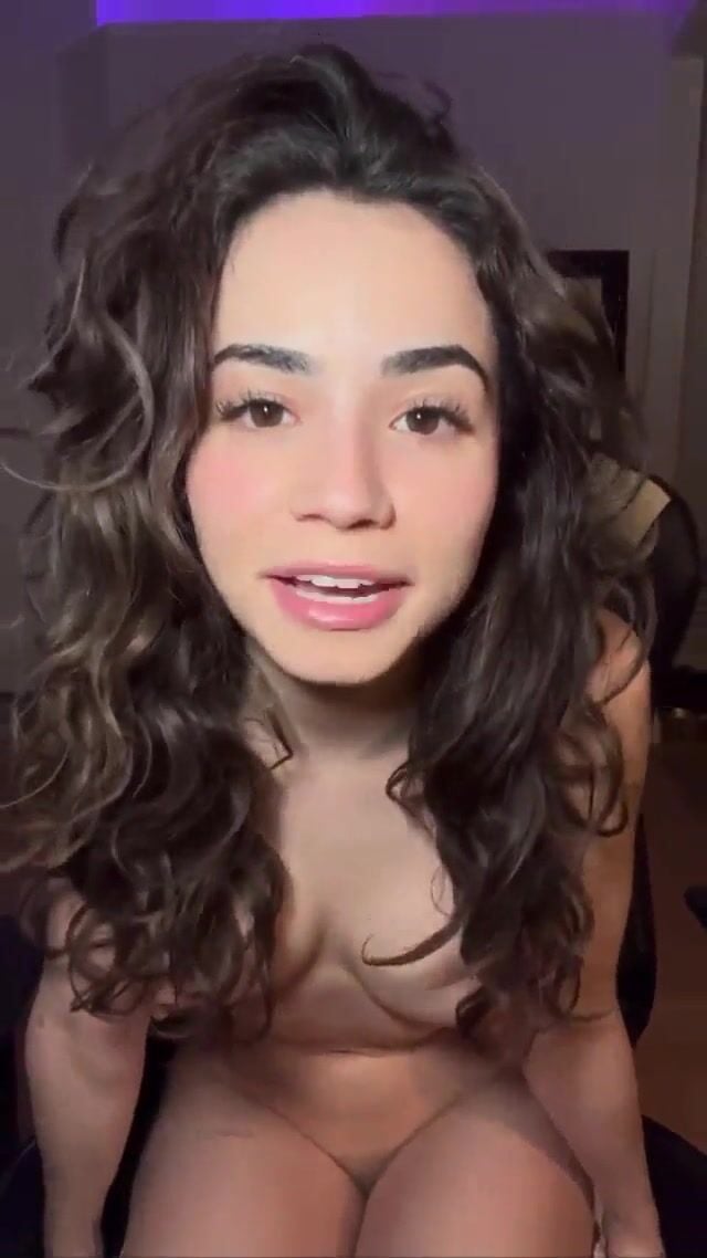 Jameliz wants your cum