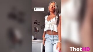 Honeypot1766 aka Emilysant Hot Video