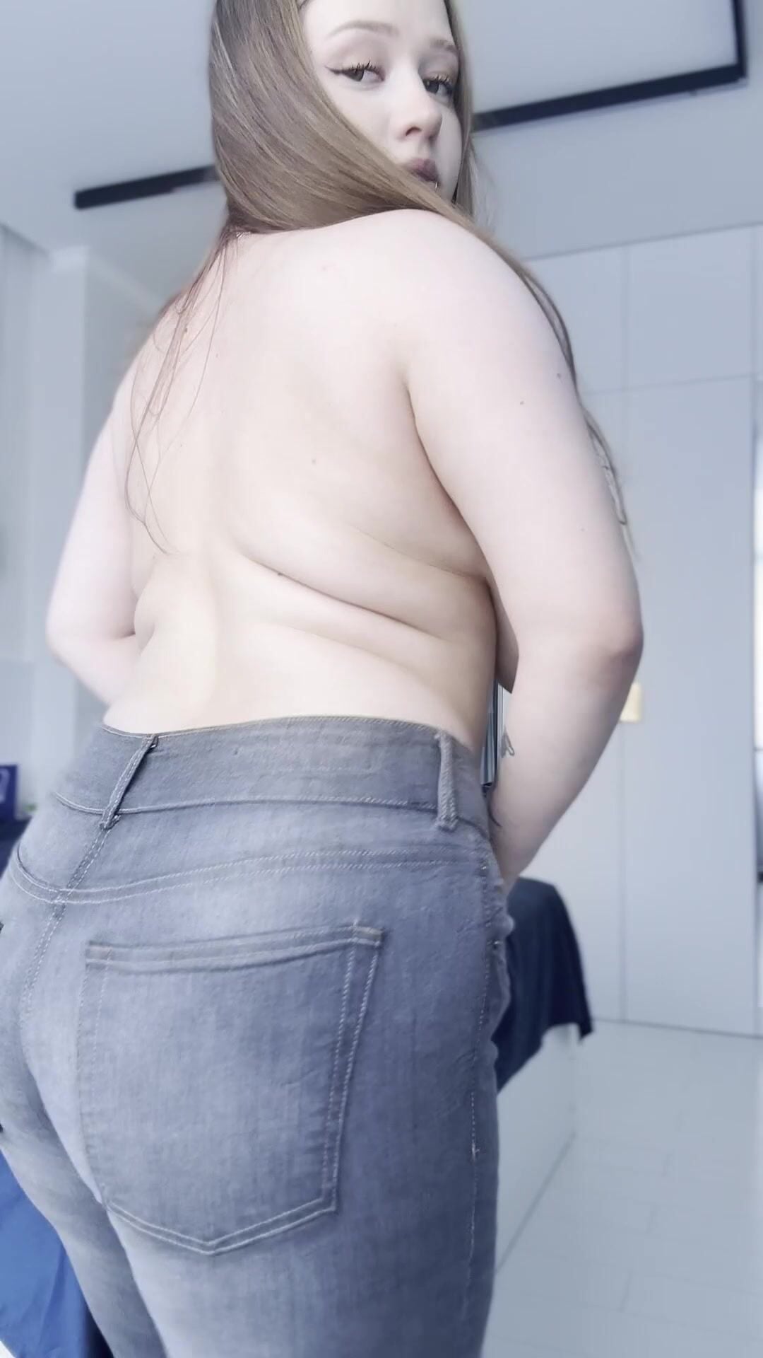 Mia_milkers Sexy Vid 5
