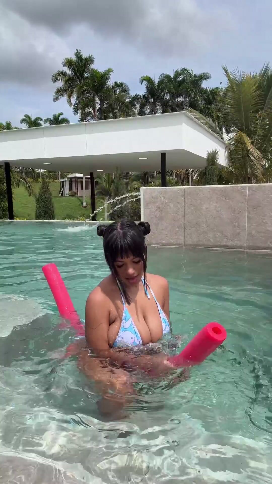 Angie Bravo Video