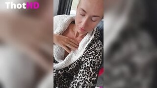 Curly.girl close-up pussy pantyless One Tit Out denim OnlyFans Leak