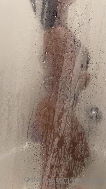 Virginia Sanhouse showering nude OnlyFans