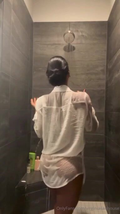 Virginia Sanhouse bathroom showering braless see-through Leaked OnlyFans