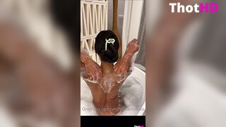 Virginia Sanhouse nude bathtub bathing soap Leaked Video