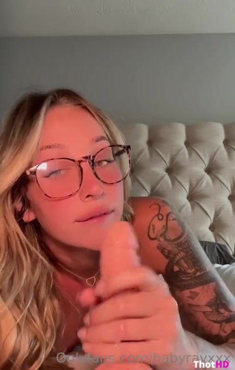 Babyrayxxx bg sex handjob blowjob couch NSFW Video