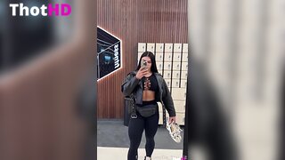 Daria Shuer standing Big Tits cleavage Video