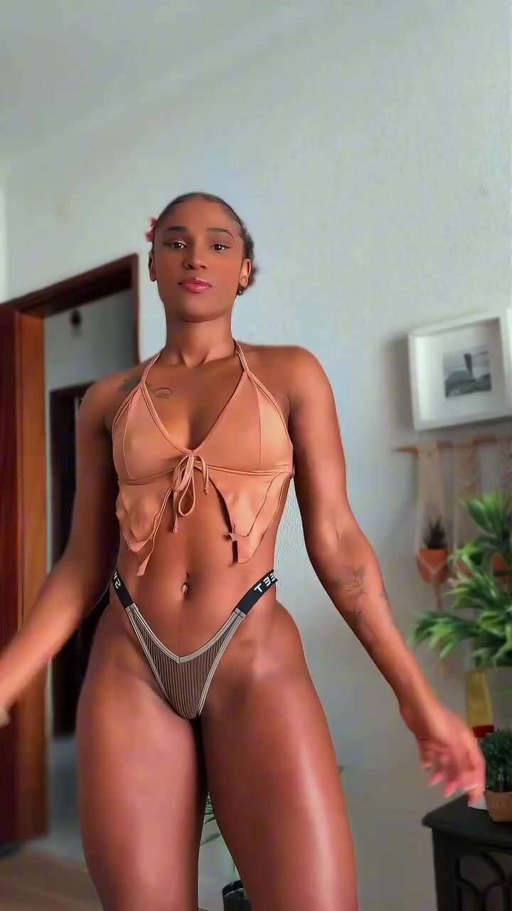 Sonia Loureiro from behind standing tongue out ass Leaked OnlyFans