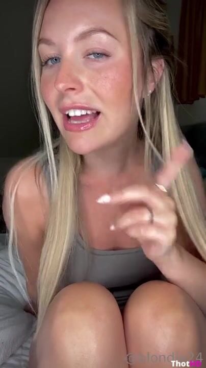 Blondie24 nude masturbating on bed pussy Leaked OnlyFans