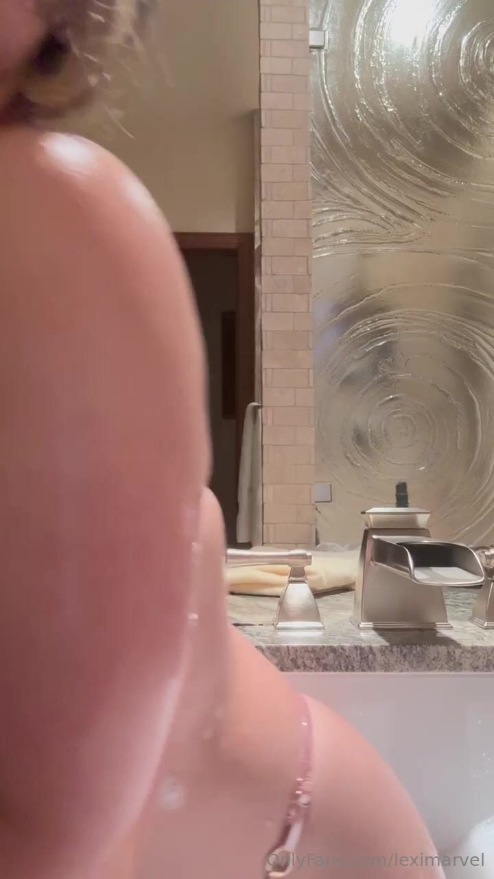 LexiMarvel bathroom bikini bathtub Video
