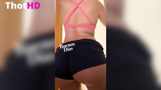 Barbiepaolita emoji ass mirror close-up