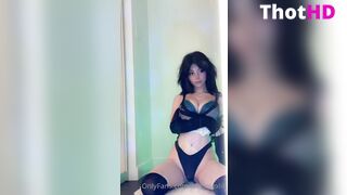 Noemiexlili thighhighs cleavage Big Tits lingerie Leaked OnlyFans
