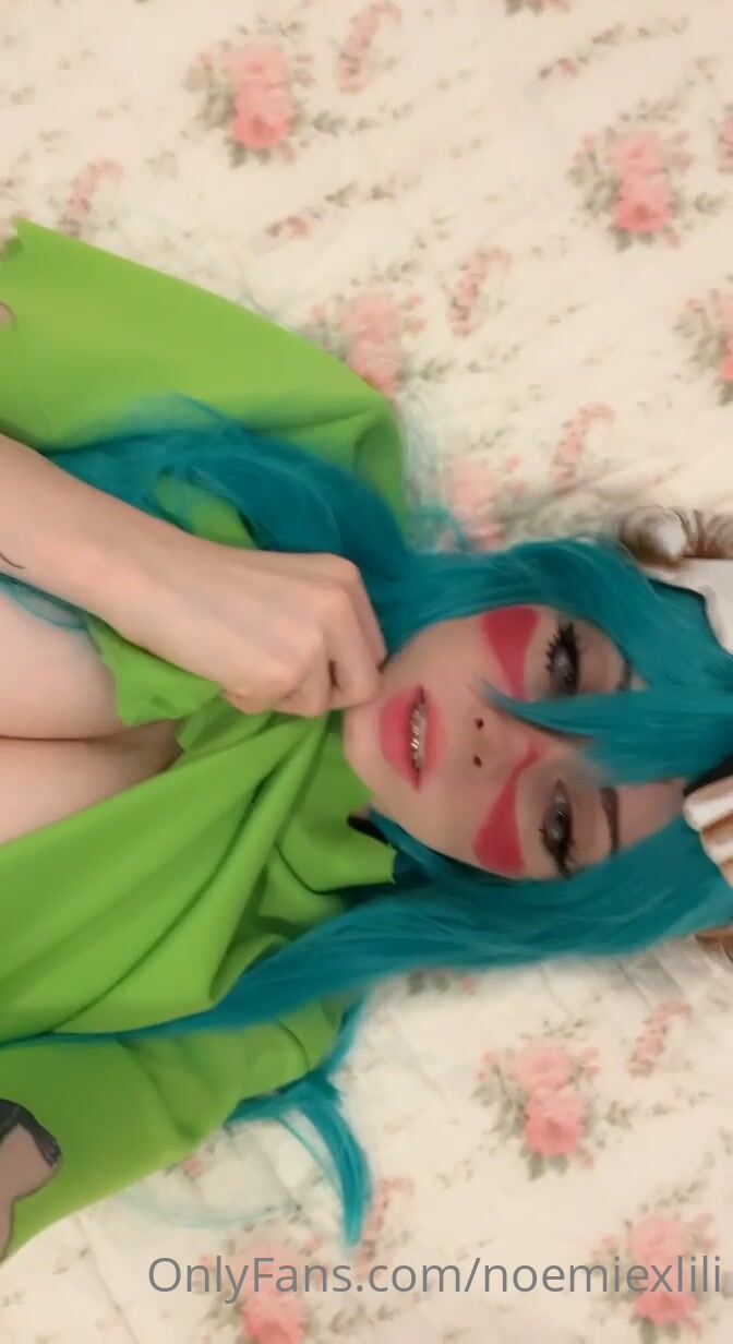 Cinnannoe cleavage Leaked OF
