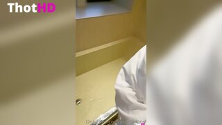 Cristiana.love close-up ass OnlyFans Leak