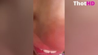 Playgirlcris close-up OF Video