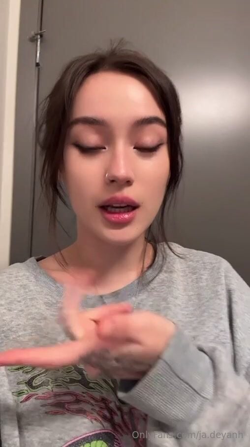 Jadeyanh ass OnlyFans Leak