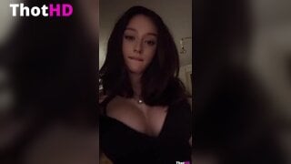 Vylerria cleavage Big Tits Leaked OnlyFans