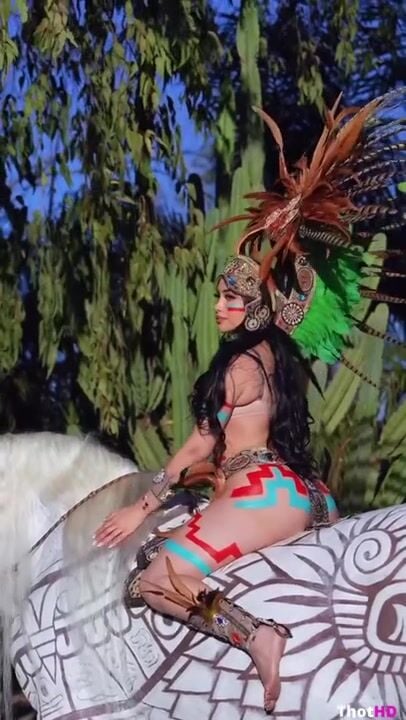 Jailyne Ojeda bodypaint riding outdoor bikini NSFW Video