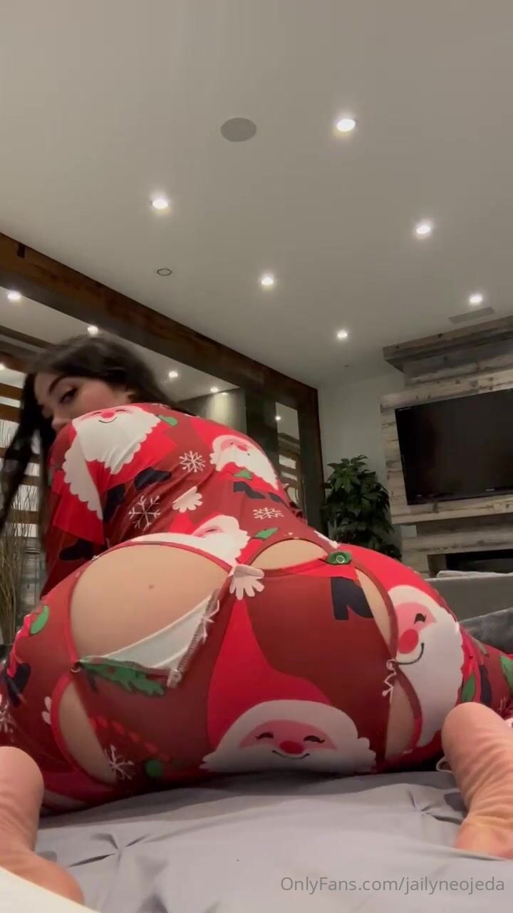Jailyne Ojeda bodysuit ass close-up from behind Video Leak