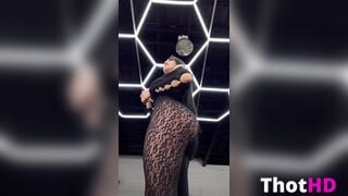 Jailyne Ojeda pantyhose mirror ass dress Leaked OnlyFans