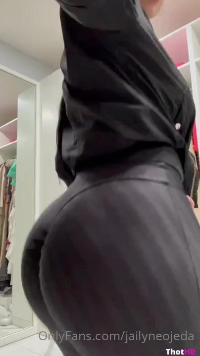 Jailyne Ojeda ass from behind pantyhose OF Leak