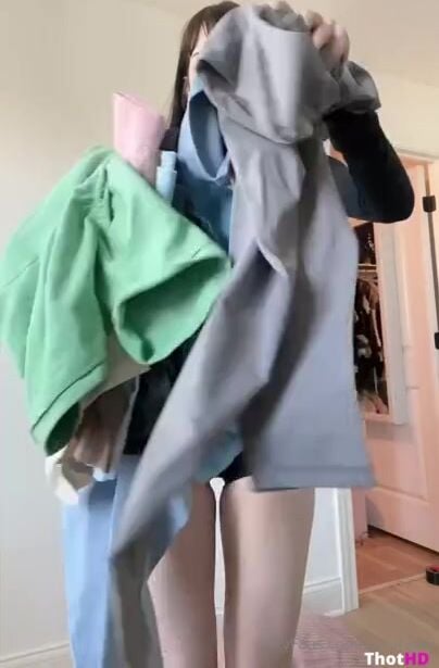 NoraFawn short shorts Leaked OF Video