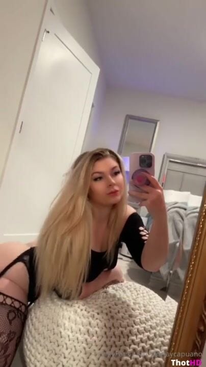Lindsay Capuano thighhighs mirror Leaked OnlyFans