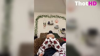Raeleerudolph22 from behind ass spread legs on bed OF