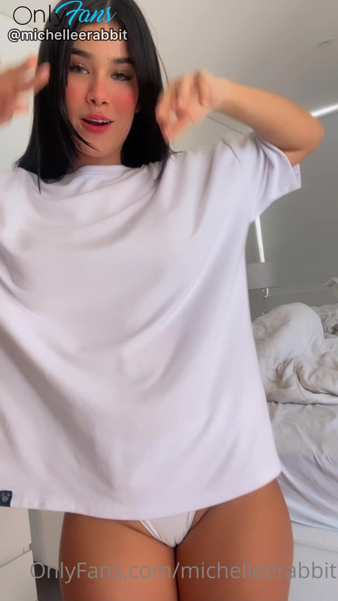 Michelle Rabbit ONLYFANS Morning Twerk to Scratches