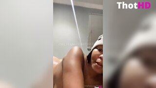 MelaMadffire aka Fireeee cunnilingus nude close-up pussy Leaked OF
