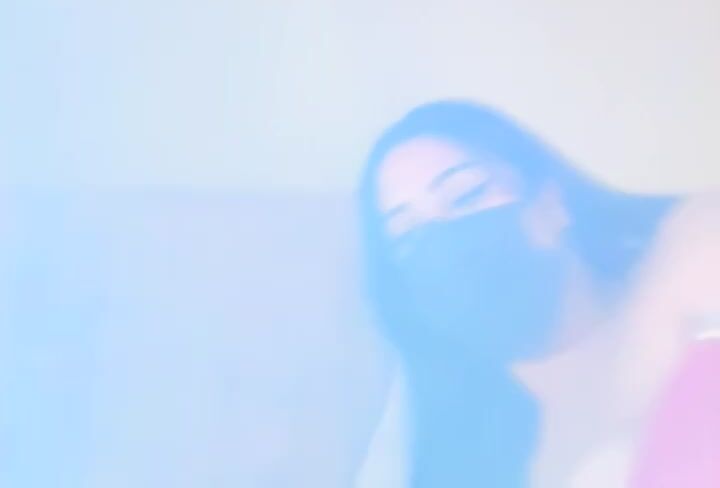 Ahlam7578 mouth mask Big Tits cleavage close-up OF Video