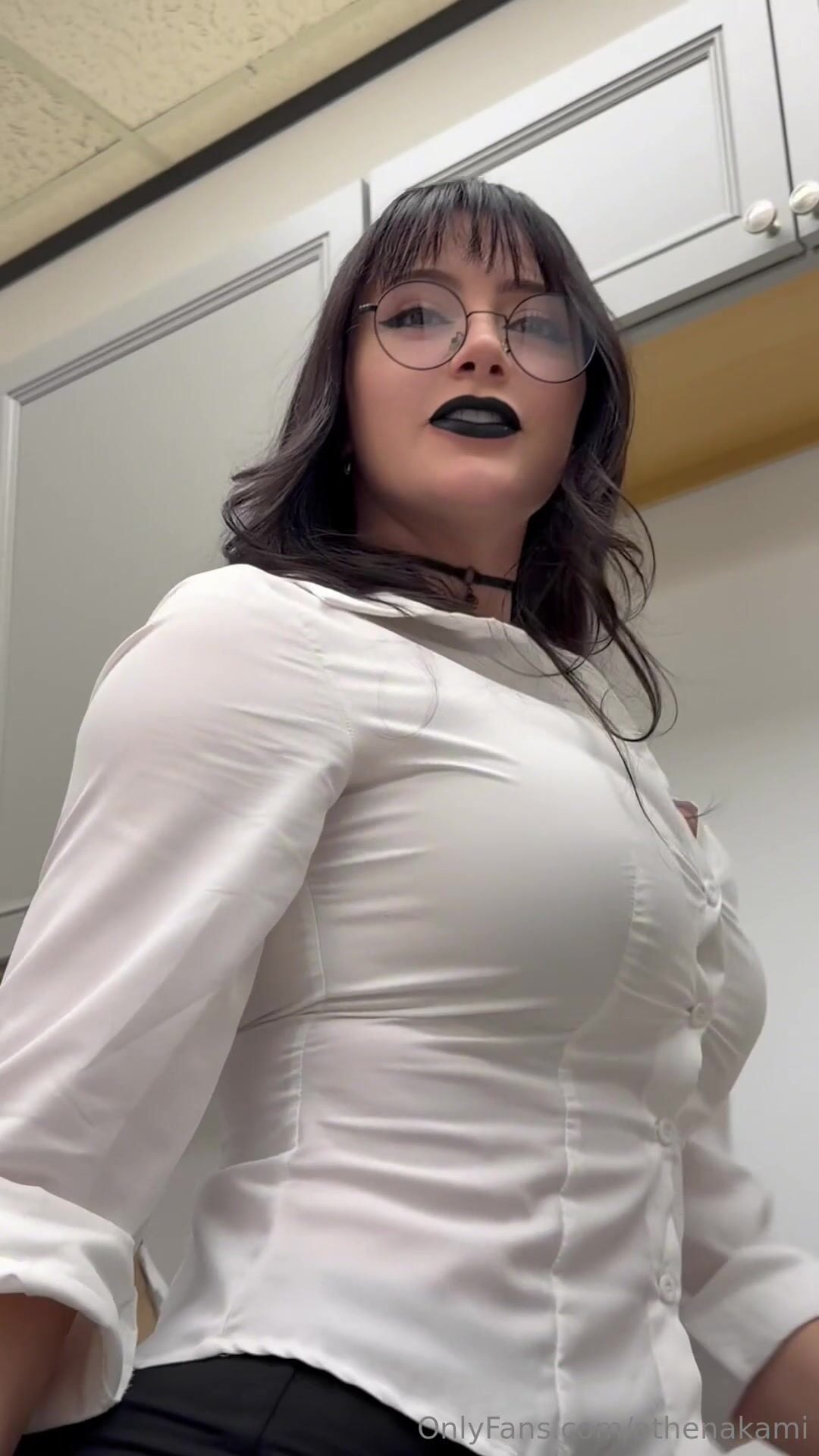 Jakarababy choker ass from below from behind OnlyFans Leak