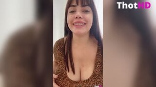 Megansexxxvip Big Tits Tits sucking tongue licking nipple Leaked Video