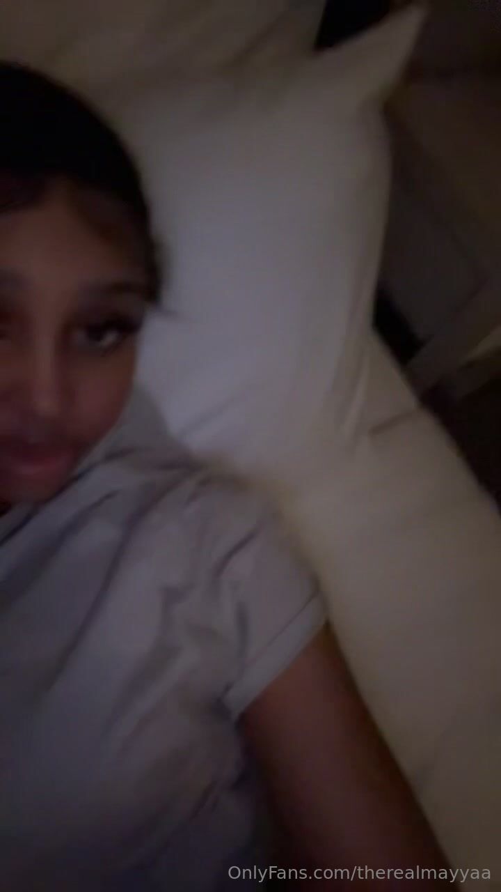 Therealmayyaa bottomless masturbating Leaked OF Video