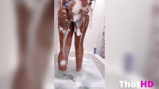 Therealmayyaa ass bent over bathroom bathtub Leaked OF Video