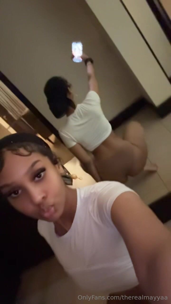 Therealmayyaa bottomless ass mirror Leaked Video