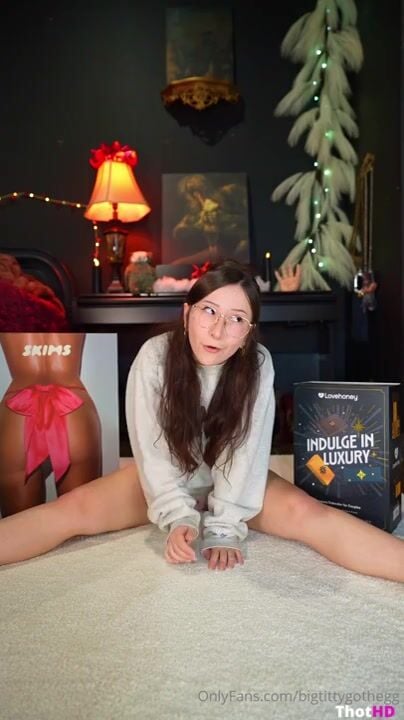 Bigtittygothegg pubic hair masturbating cleavage Big Tits Video