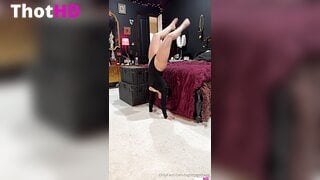 Bigtittygothegg masturbating nude bg sex asshole Video