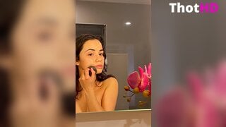 Jameliz mirror nude Leaked OF Video
