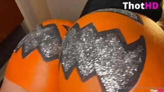 Michabubbles69 ass close-up shorts tight shirt Leaked OnlyFans