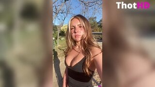 Piper Rockelle outdoor cleavage bg sex Video