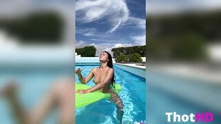 Maikonudes nude pool outdoor ass Leaked Video