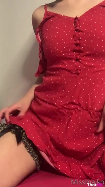 Missmaiko dress close-up spread legs spreading pussy OF