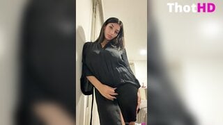 Bufalika cleavage Big Tits ass from below Leaked OF