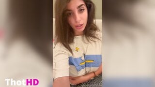 Ika D'Auria underboob close-up Video