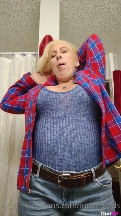 Loreleifinds masturbating nude pubic hair Big Tits NSFW Video