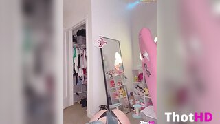 Amiiinuu ass tongue out from behind Video Leak
