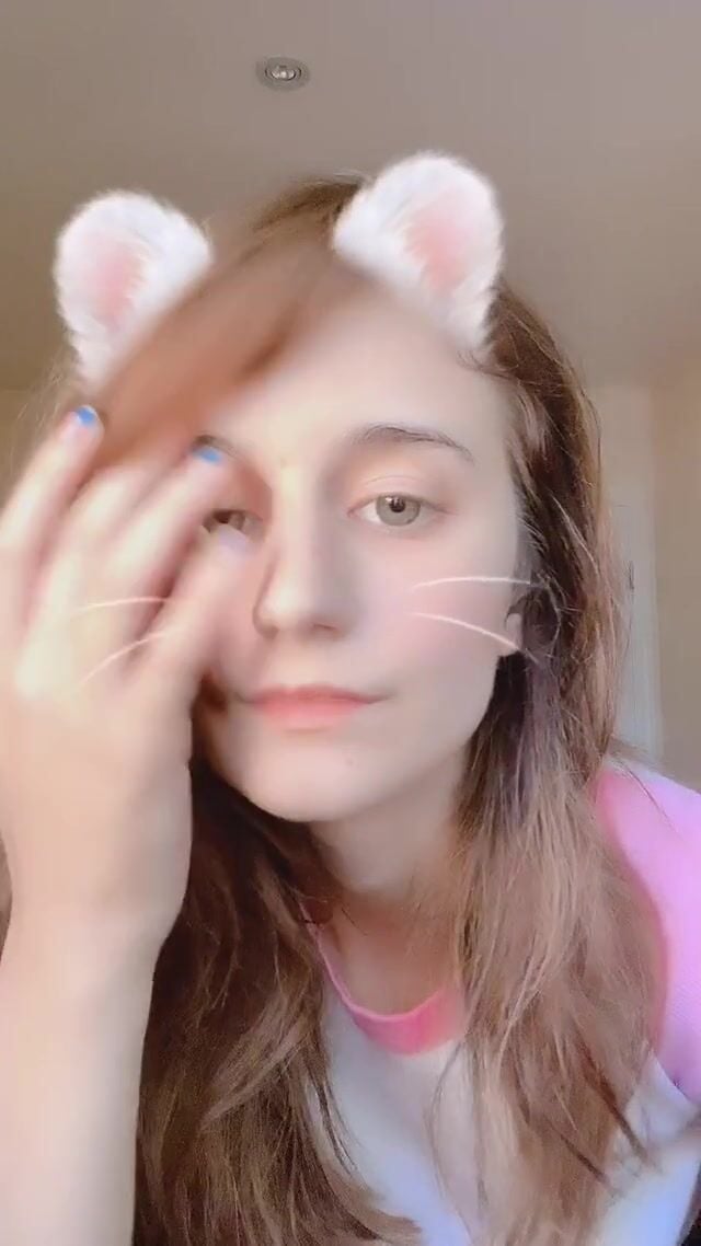 Amiiinuu cat ears OnlyFans Leak