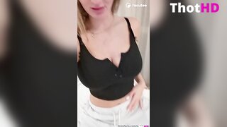 Kimnovak cleavage Big Tits OF Video