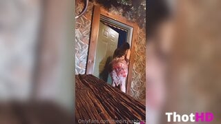 TheRealRebeccaJ bent over Hanging Tits topless OF Leak